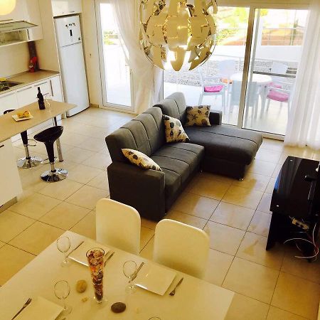 Villa 16L Gastria Екстериор снимка